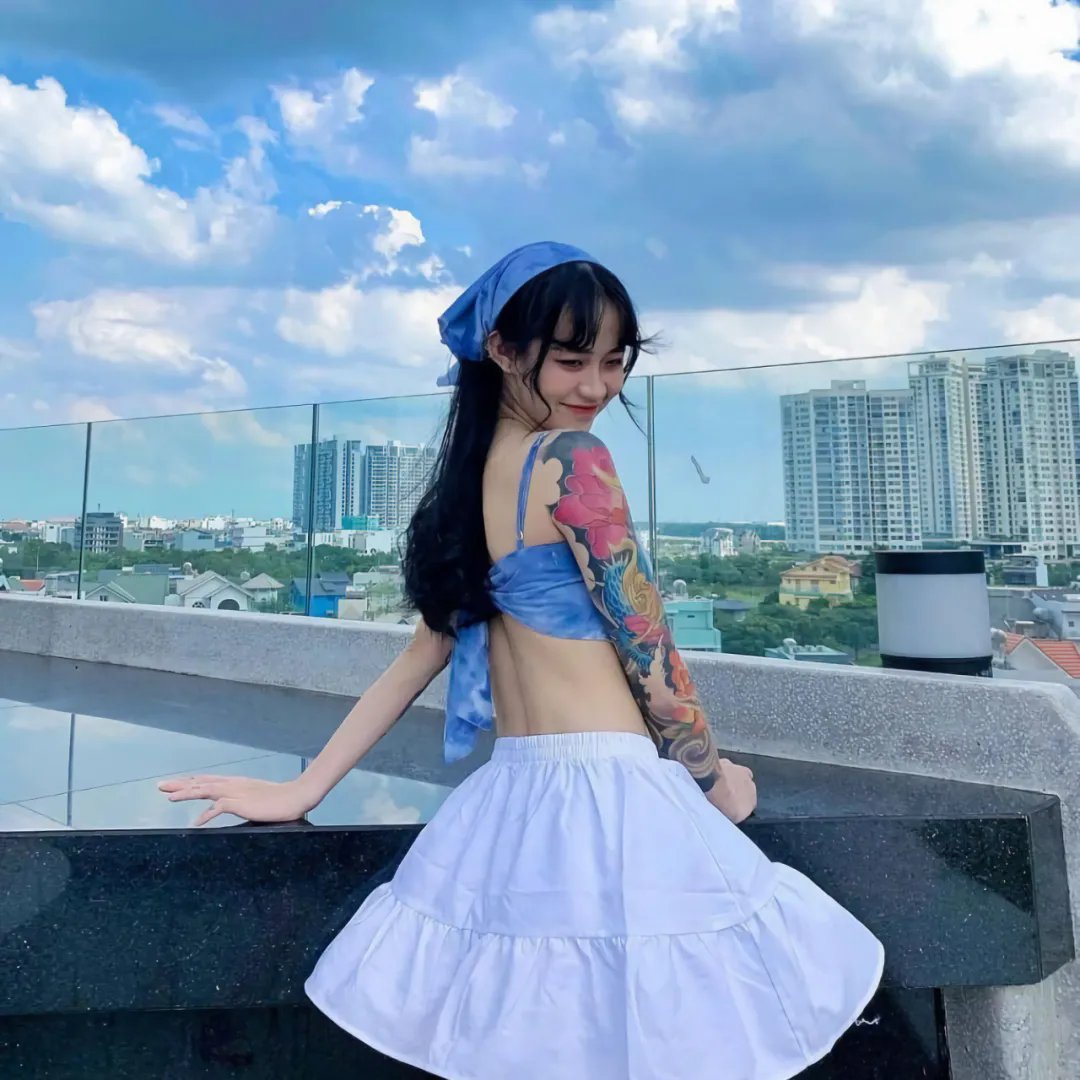 不识君